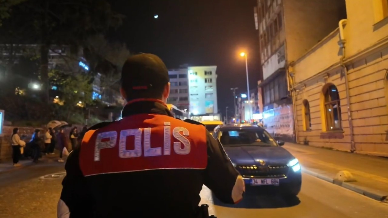 Kadıköy'de helikopter destekli denetim