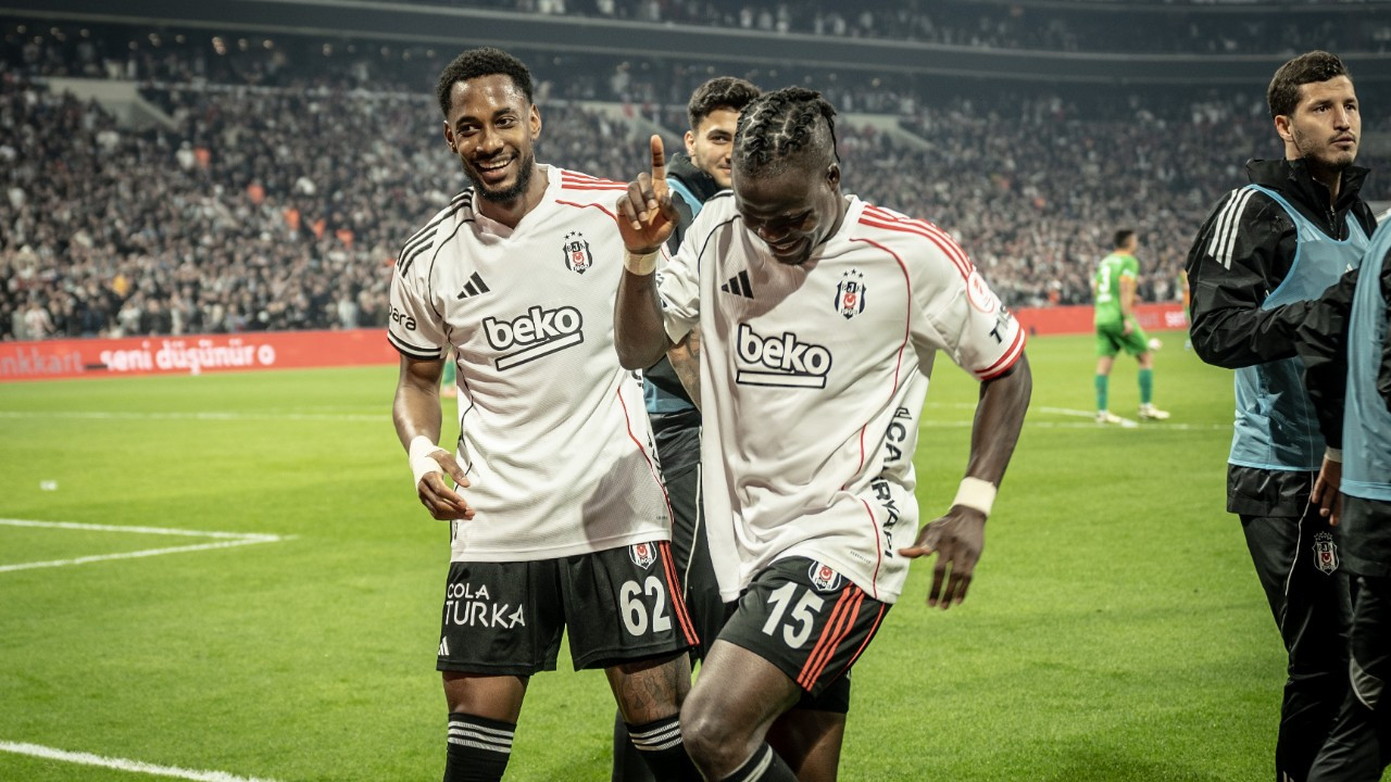 Beşiktaş kupada yarı final biletini kaptı