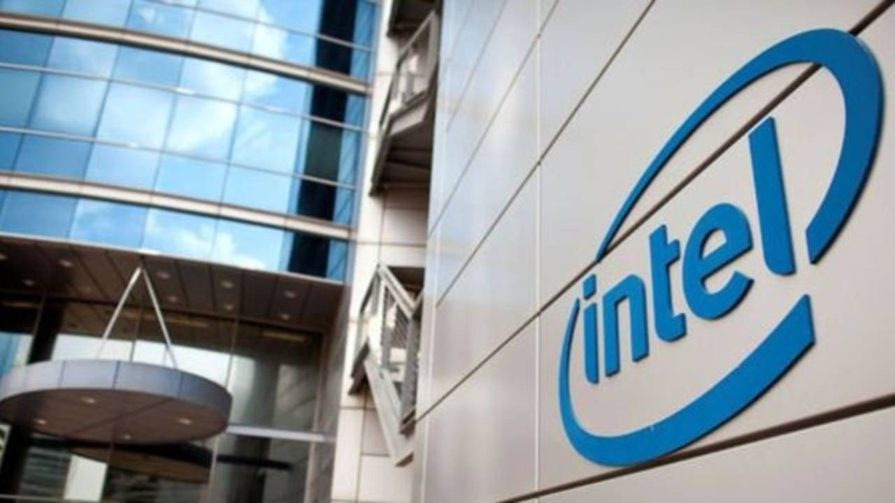 Intel geliri 13 doları milyarı aştı
