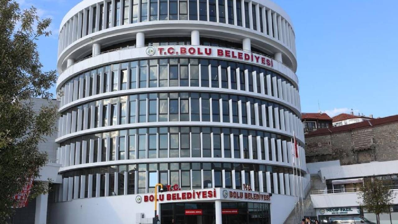 3 Belediye Başkan Yardımcısı tutuklanan Bolu Belediyesi’nde yeni atama