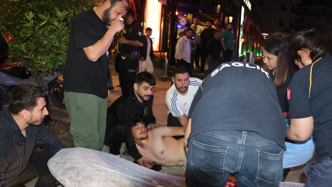 Antalya'daki kutlamalarda bir Galatasaray taraftarı bıçaklandı