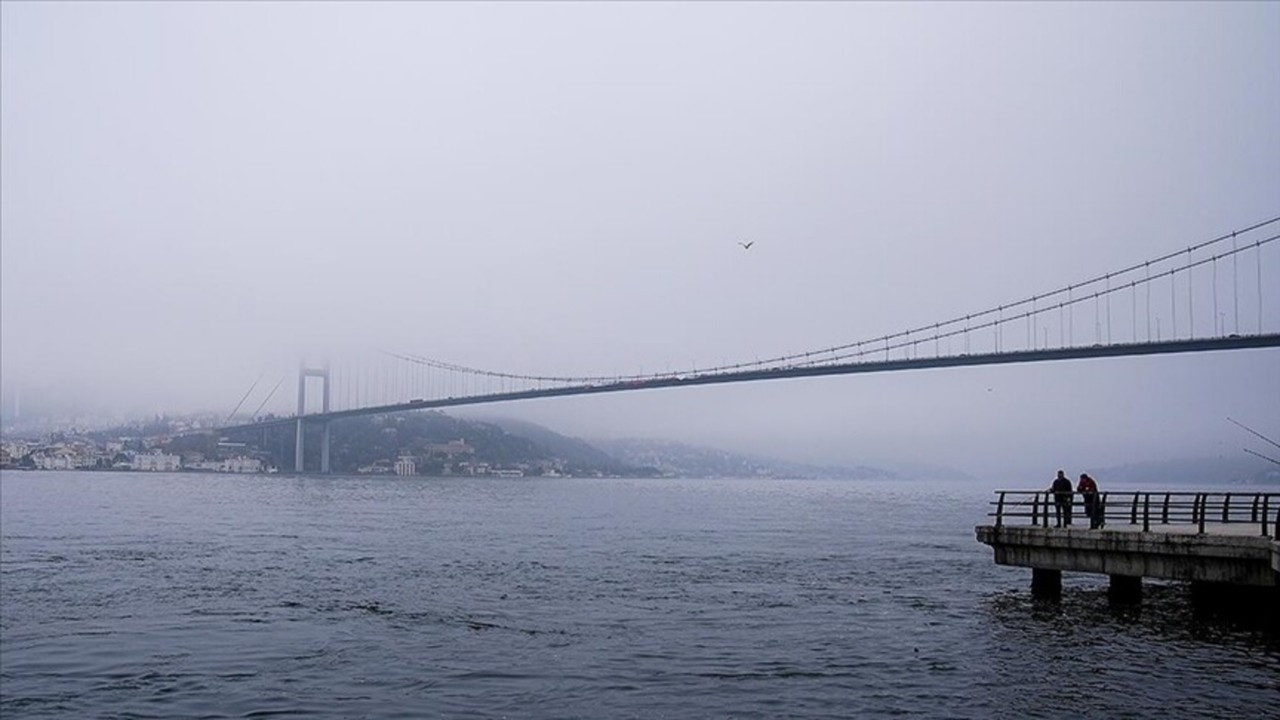 İstanbul Boğazı'nda deniz trafiği açıldı
