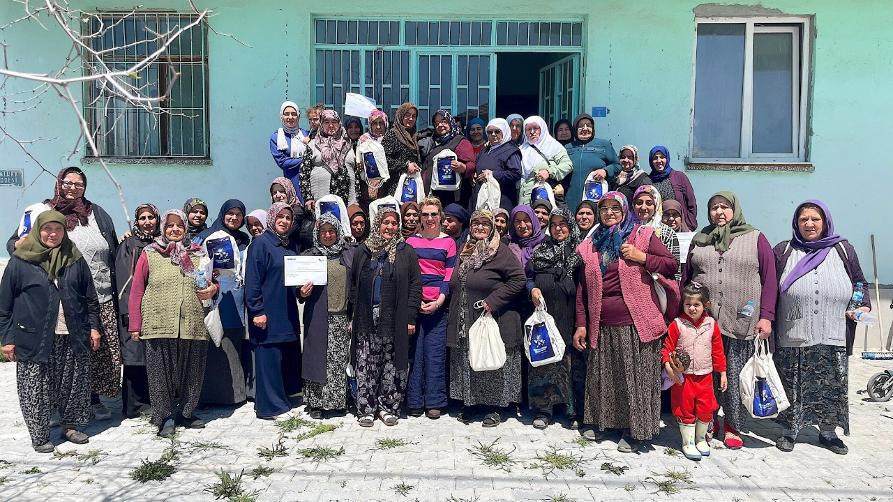 Kuşaklar arasında yeniden konuşmayı öğrenmek