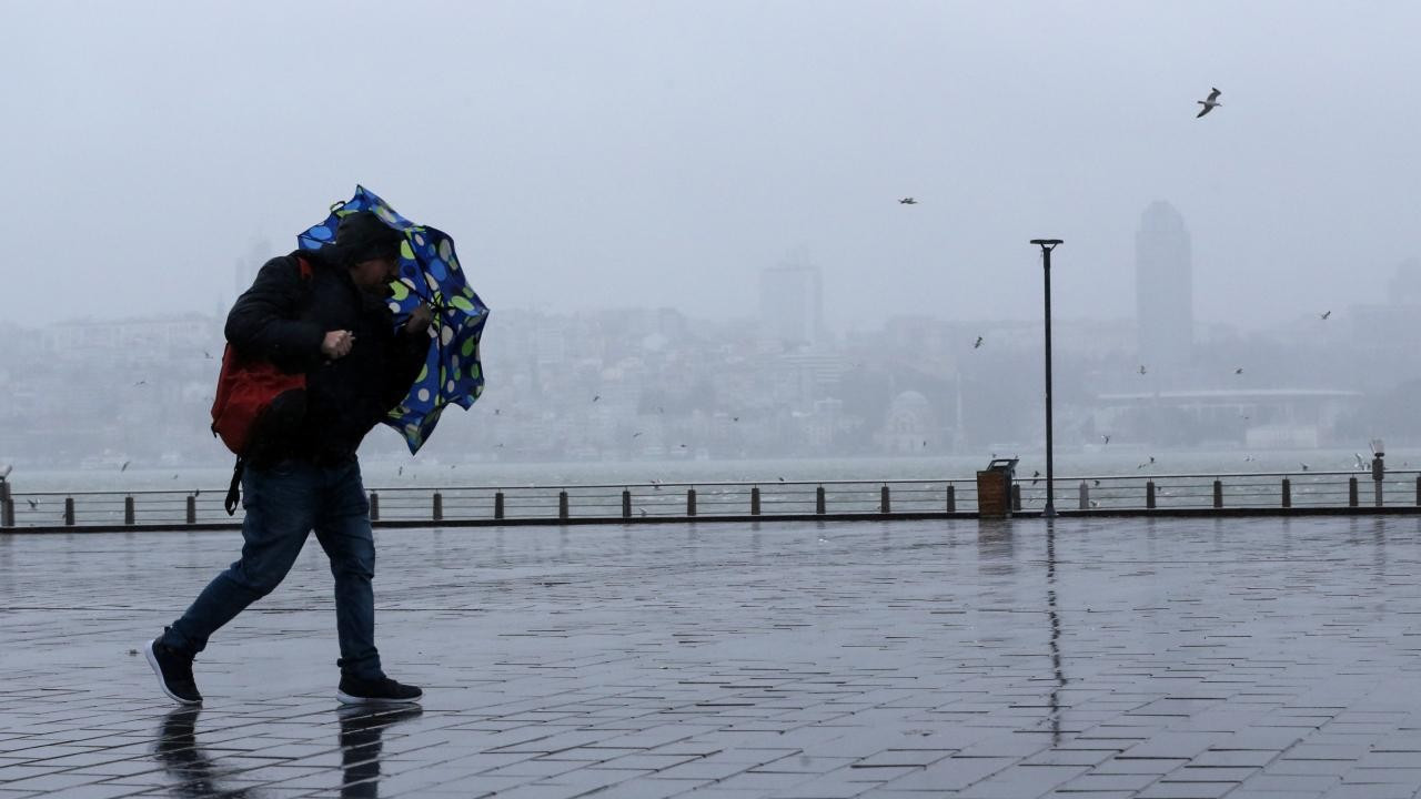 Meteoroloji'den 41 il için sarı kodlu uyarı: Kar yağışı ve yağmura dikkat! İşte il il tahminler...