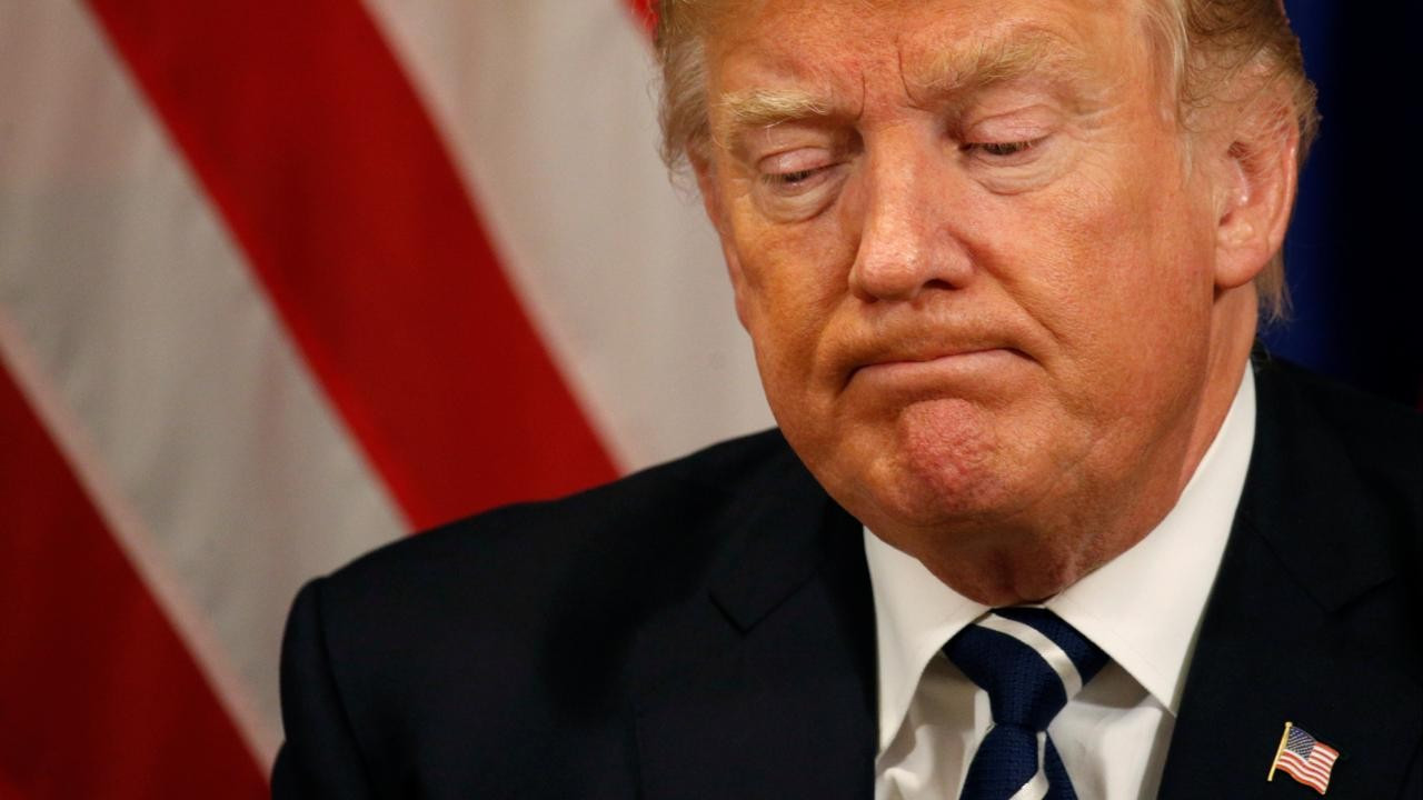 Trump, en sevilmeyen başkan olma yolunda: Halk desteği geriledi