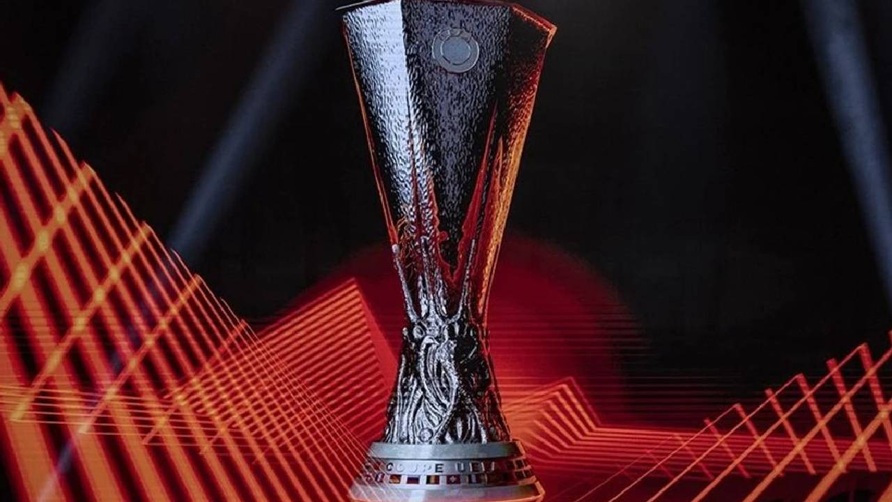 UEFA Avrupa Ligi kupası İstanbul’da sahibini buluyor: Beşiktaş Park, ilk kez Avrupa Ligi finaline ev sahipliği yapacak