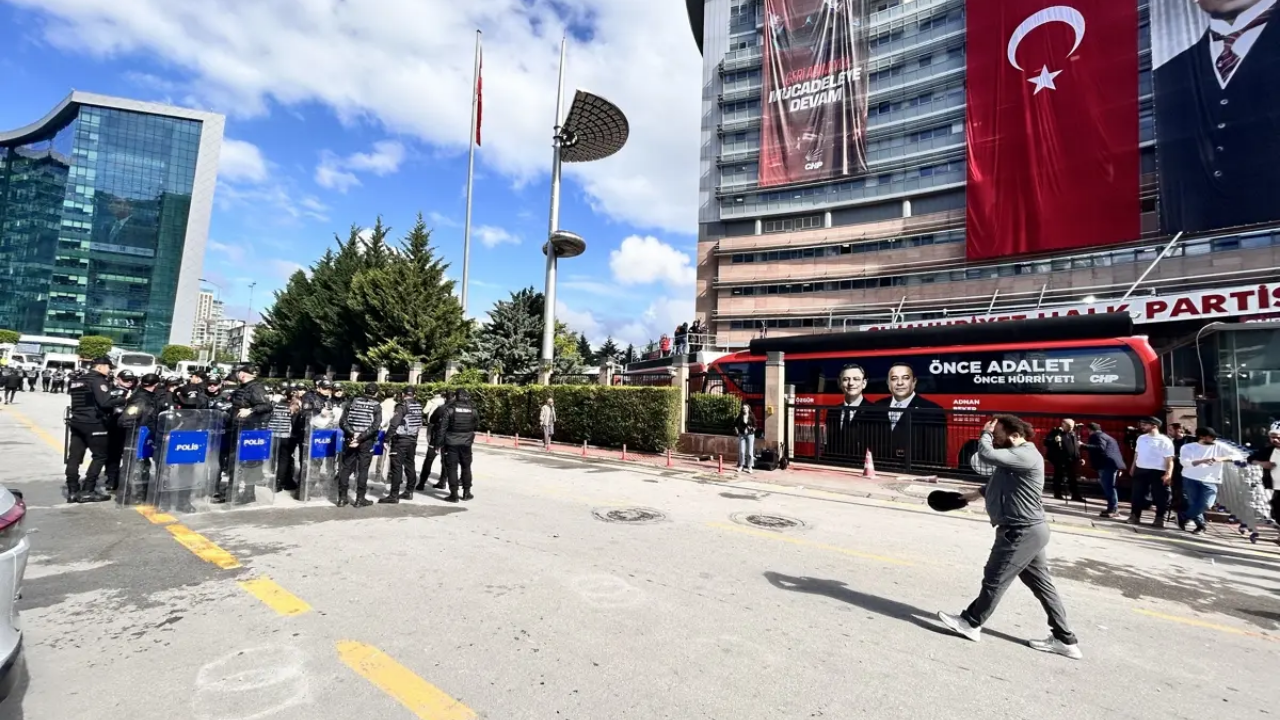 CHP Genel Merkezi’nde 
