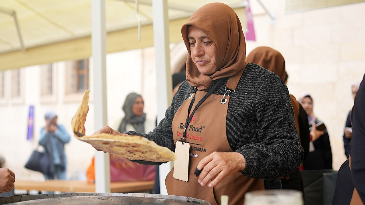 Sofralarda toprağın hafızası vardı
