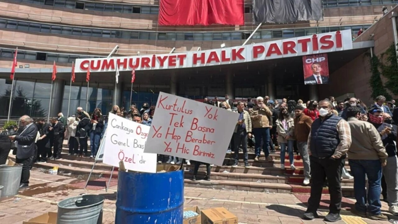 Bakan Çiftçi'den CHP Genel Merkezi operasyonu hakkında ilk açıklama