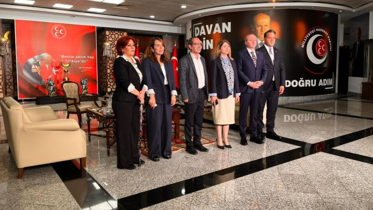 DEM Parti, MHP'ye bayram ziyaretinde bulundu