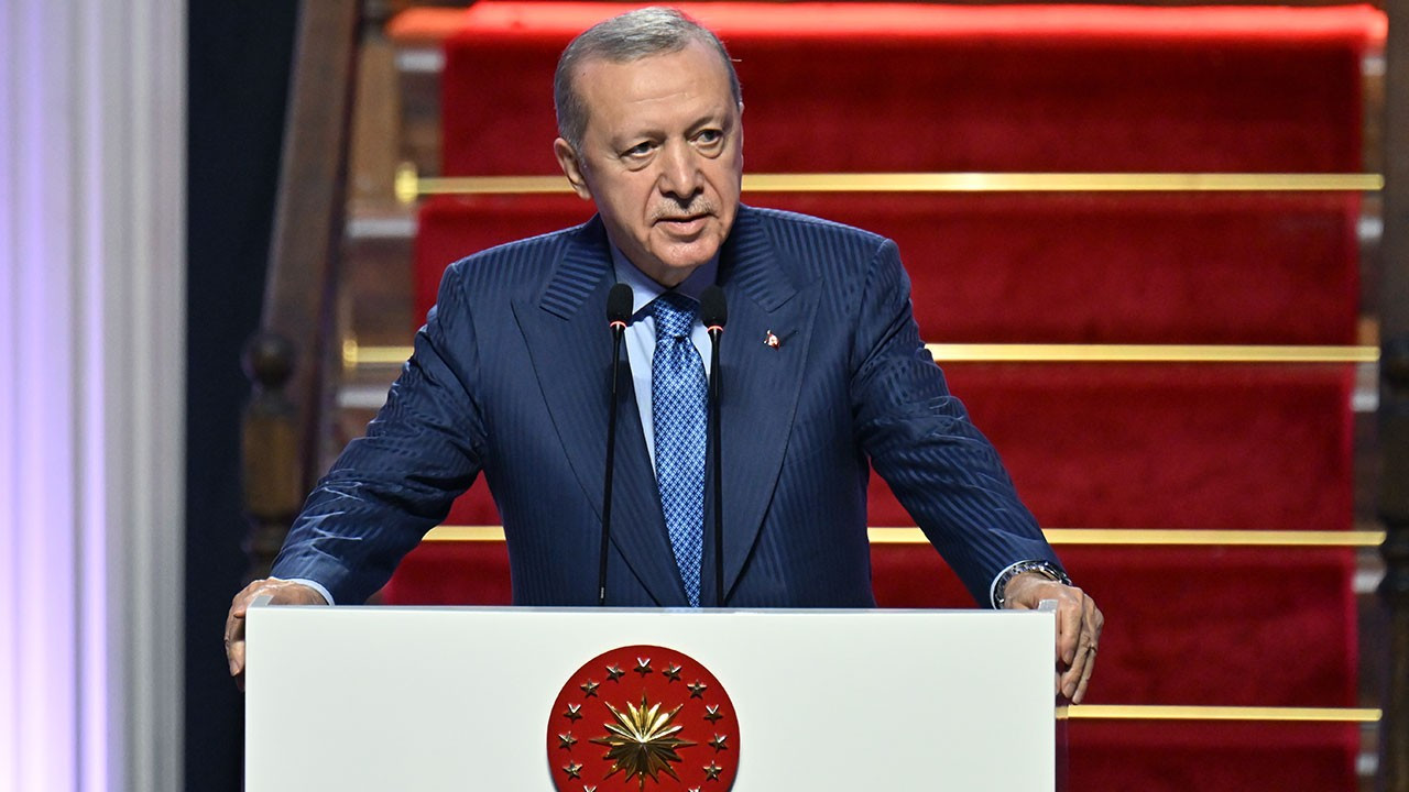 Erdoğan'dan İstanbul'un fethinin 573. yıl dönümü paylaşımı