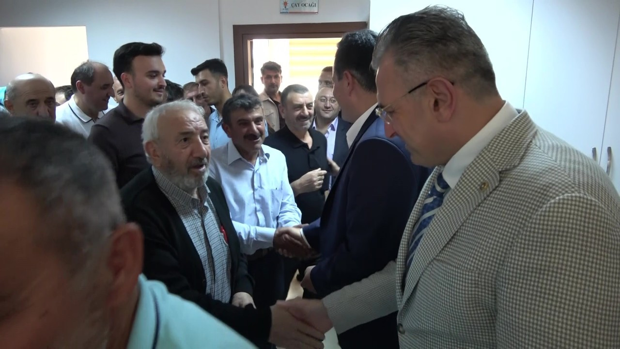 AK Parti üyesi emekli banka müdürü: Emekliye zam bizi yüzde 70'e götürür