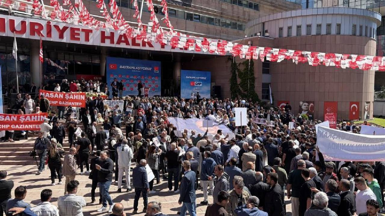 Kılıçdaroğlu'nun bayramlaşma programı öncesi CHP Genel Merkezi'nde son durum (Video)