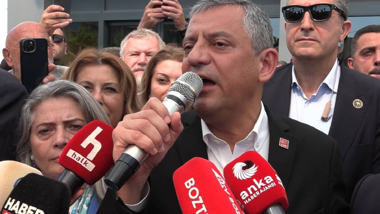 Özgür Özel: Siz bugün tarihin doğru tarafındasınız