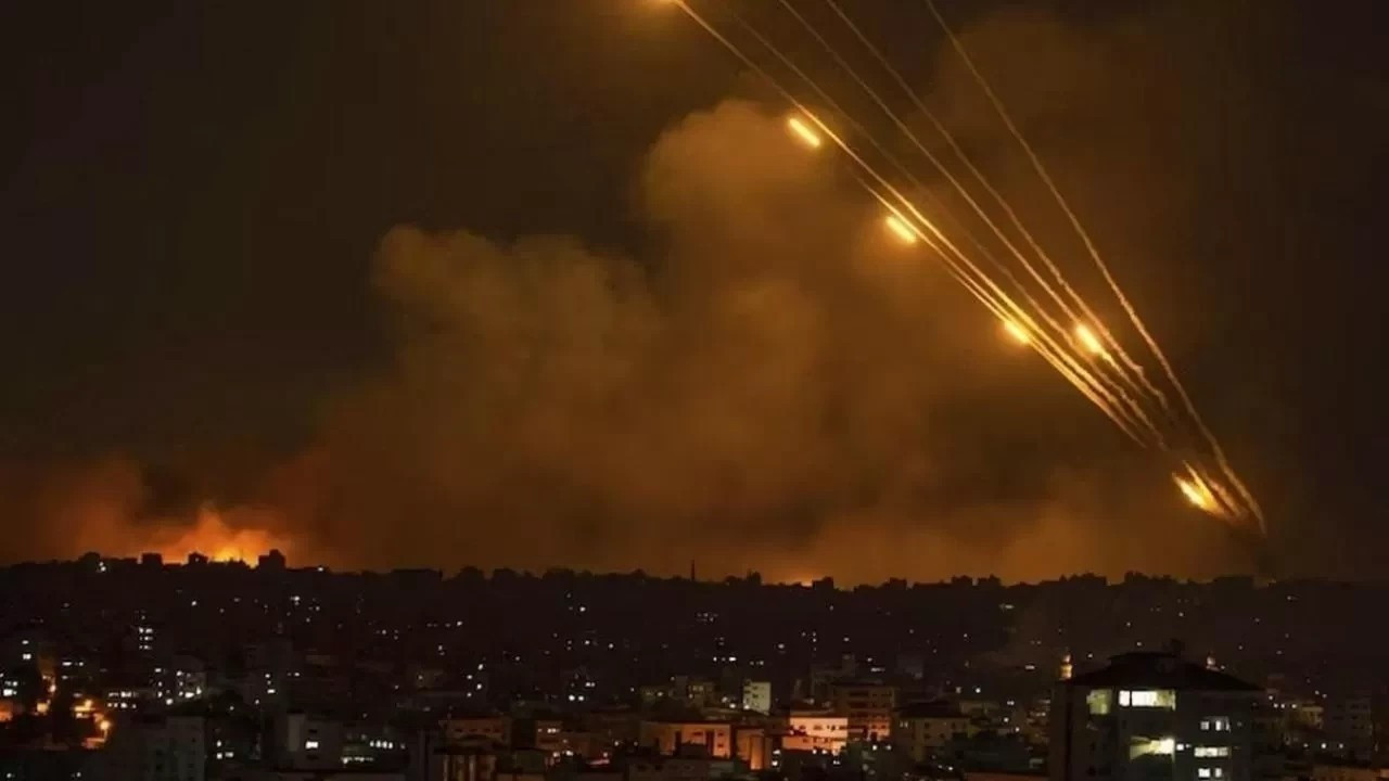 Haaretz: İsrail yeniden savaşa sürüklenirken Netanyahu isted