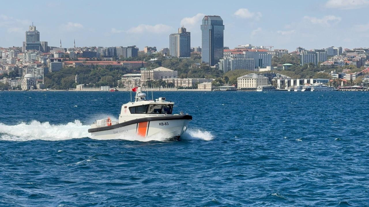İstanbul Boğazı'nda ceset görüldüğü iddiasıyla arama yapılıy