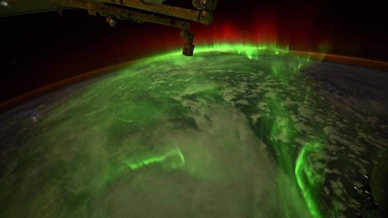 NASA astronotu çekti: Kutup ışıkları uzaydan böyle görüntüle
