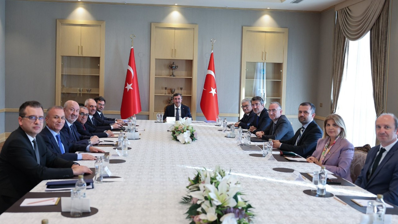 Yılmaz, Cumhurbaşkanlığı Ekonomi Politikaları Kurulu üyeleri