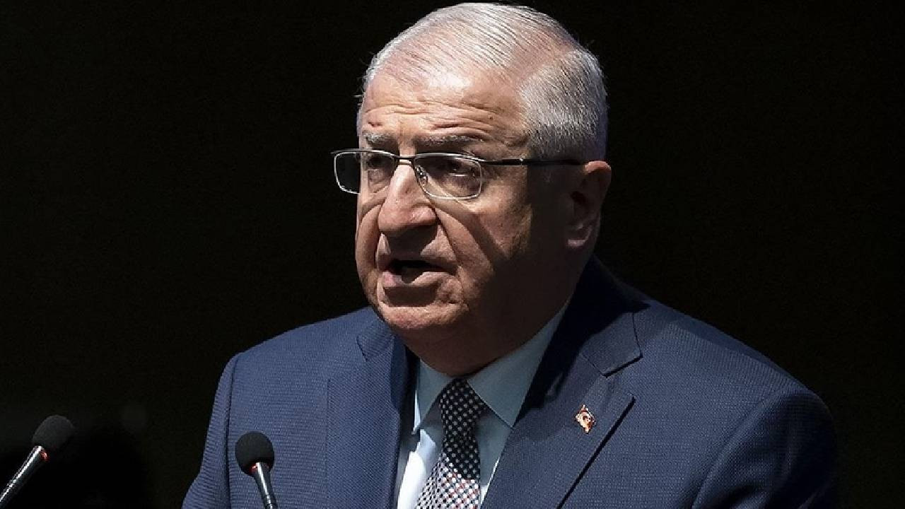 Milli Savunma Bakanı Güler, KKTC Dışişleri Bakanı Ertuğruloğlu ile görüştü