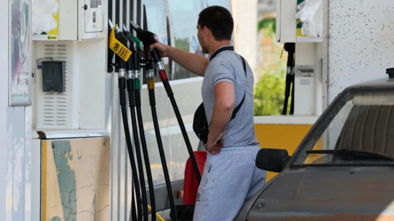 Rusya: Yakıt piyasasında normalleşme başladı