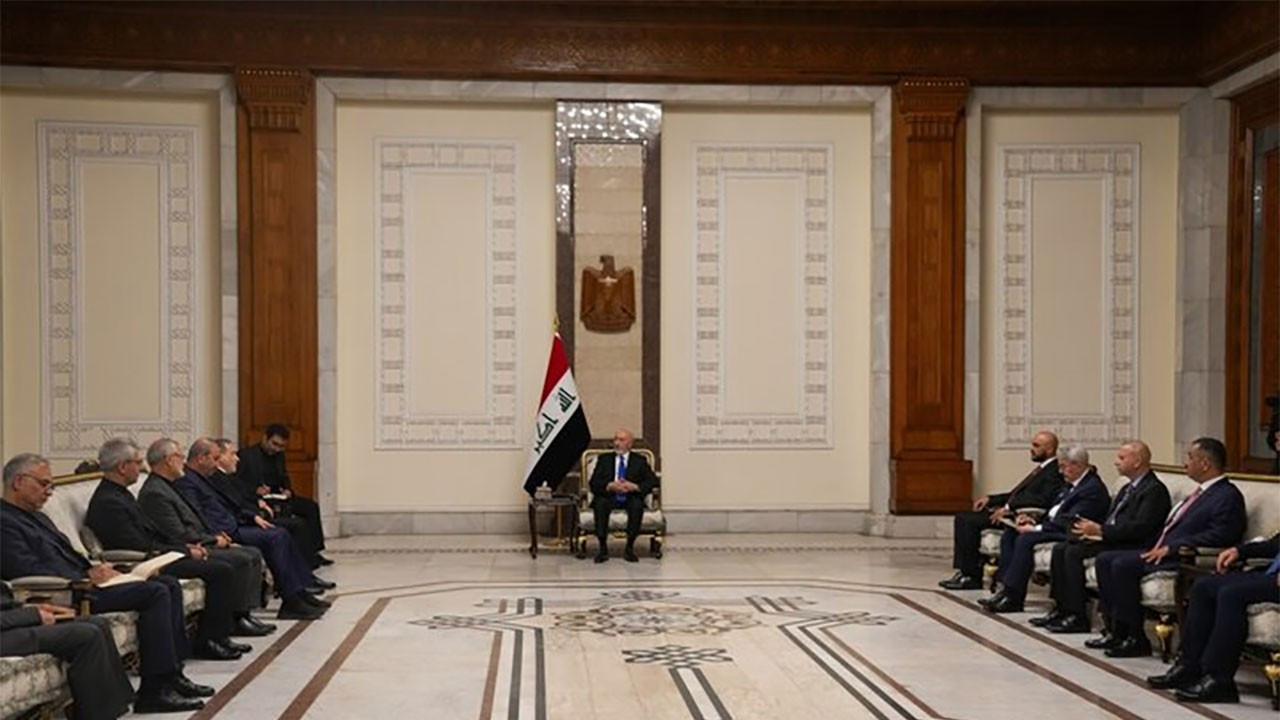 Irak Cumhurbaşkanı Amedi, İran Dışişleri Bakanı Erakçi ile bir araya geldi