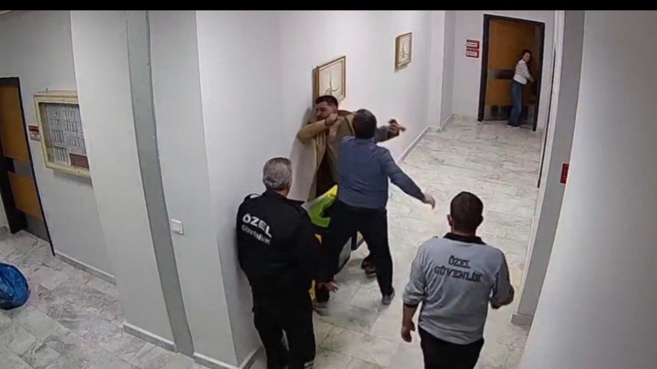 Eskişehir'de personeli darp eden hastane müdürü görevden alındı