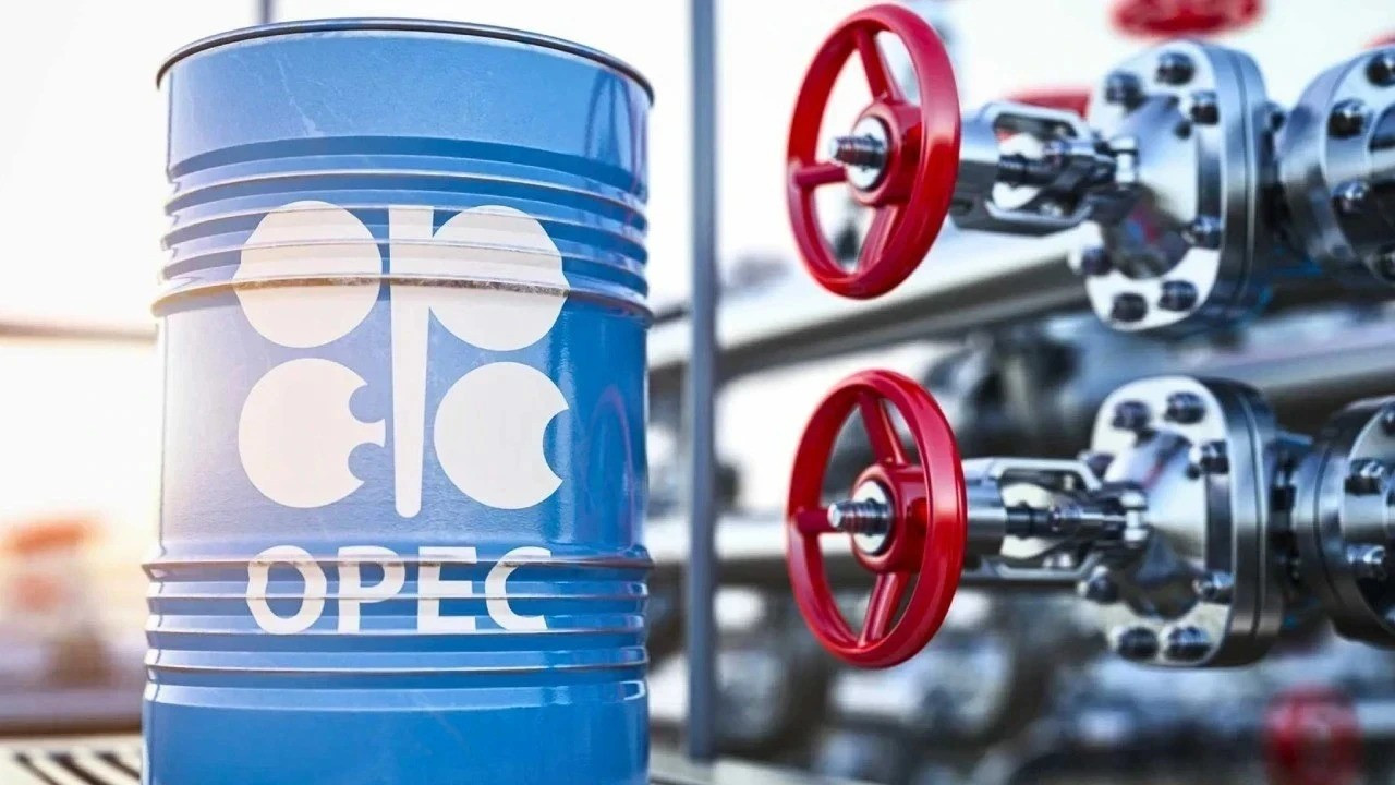 OPEC+ üyesi 7 ülke, eylülde petrol üretimini günlük 188 bin varil artıracak
