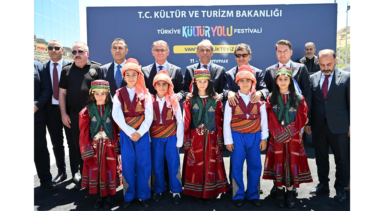 Van Kültür Yolu Festivali açılış töreni