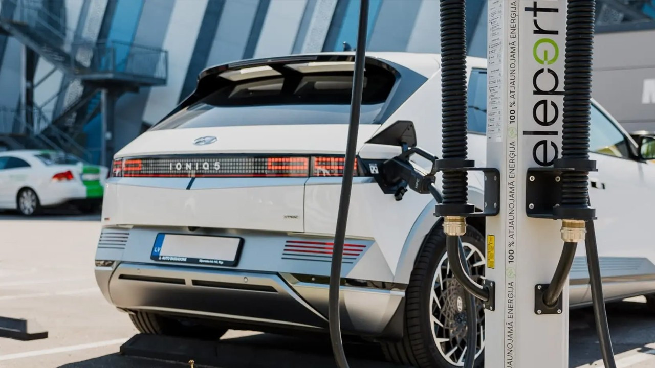 7 elektrikli otomobil için yolun sonu, Üretimleri artık yapılmayacak