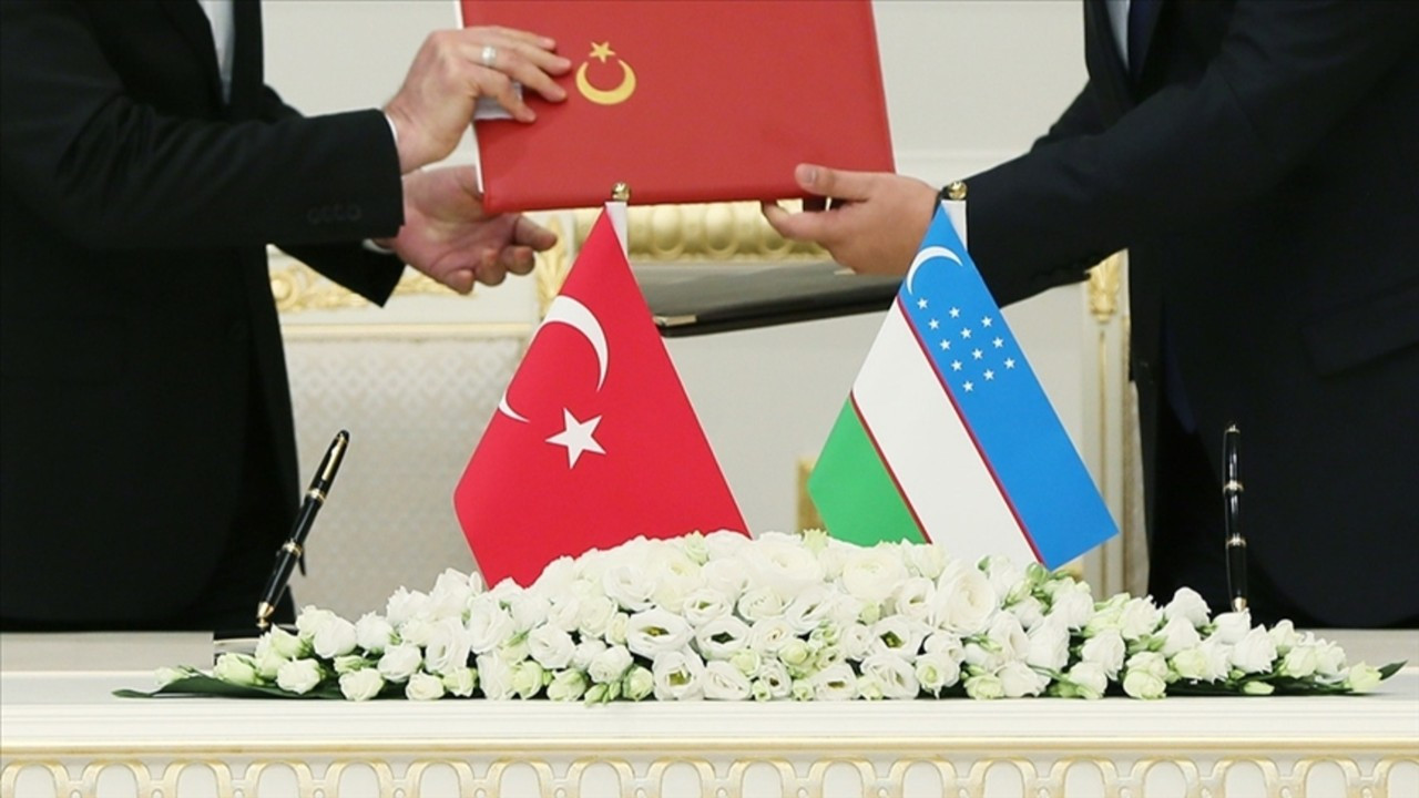 Özbekistan'ın sanayi bölgesi Fergana Türk işadamlarını yatırıma çağırıyor