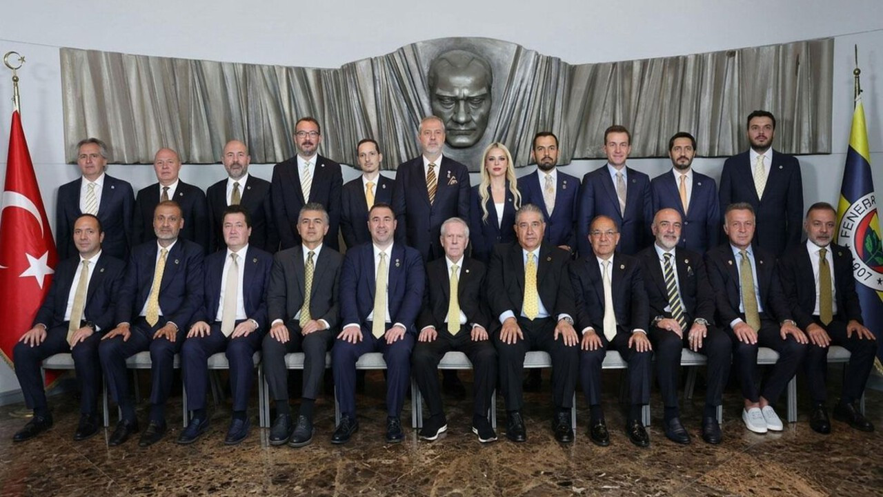 Fenerbahçe Futbol AŞ'de yeni yönetim kurulu üyeleri belli oldu