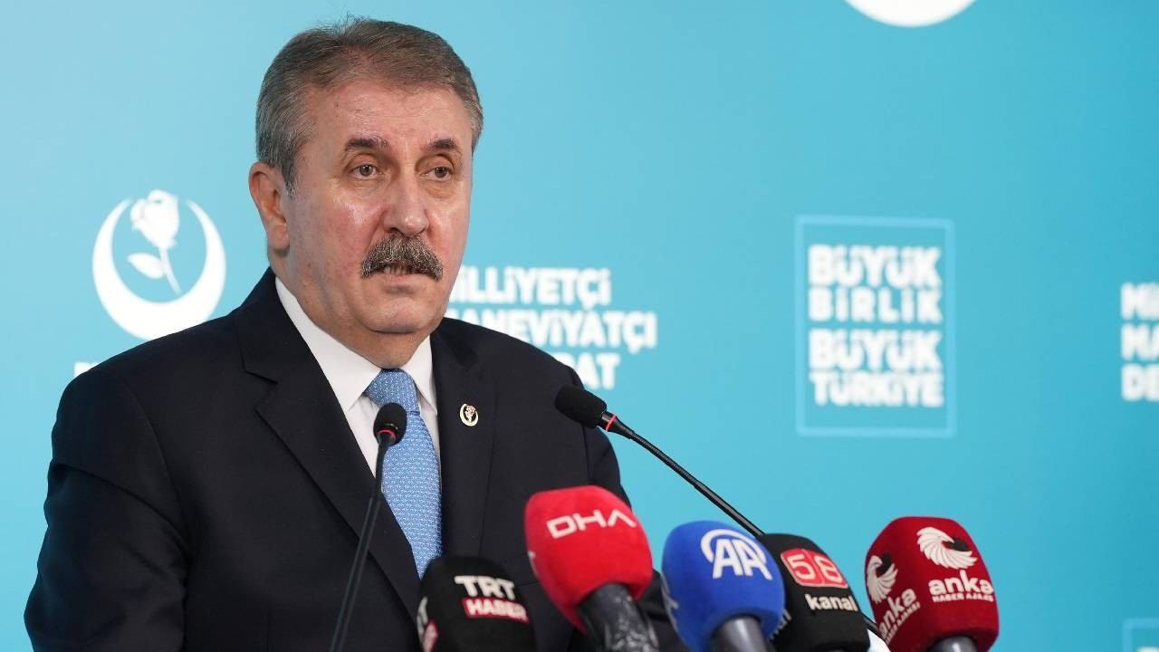 BBP lideri Destici: Hiçbir partiye hazine yardımı verilmesin, o para emeklilere verilsin