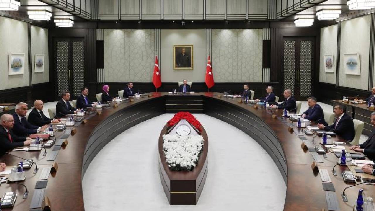 Kabine kritik başlıklarla bugün toplanıyor