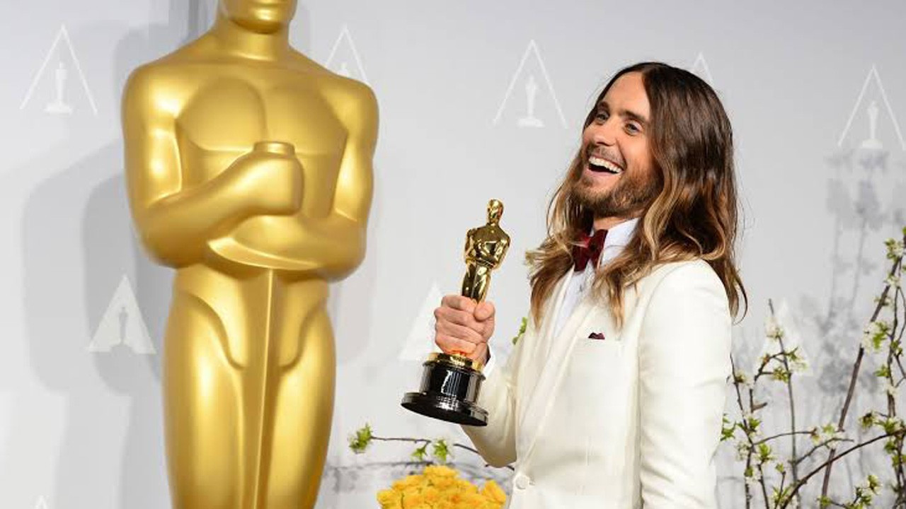 Oscar ödüllü oyuncu ve şarkıcı Jared Leto cinsel saldırıyla suçlanıyor
