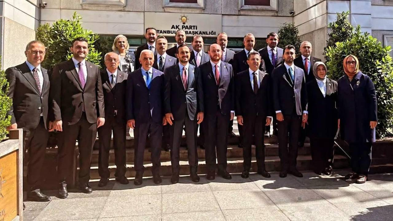İstanbul'da üç CHP'li başkan AK Parti'ye katıldı!