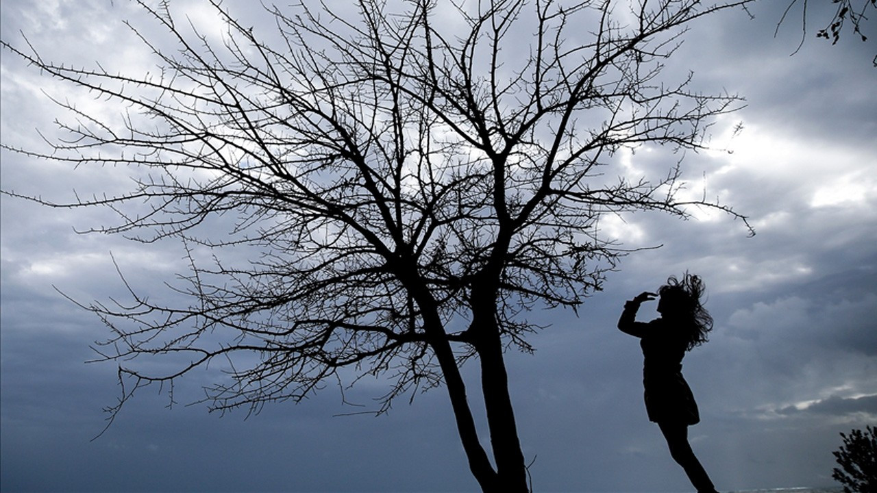 Meteoroloji uyardı: Doğuda sıcaklıklar artacak, kuvvetli rüzgara dikkat! İşte hava durumu tahminleri
