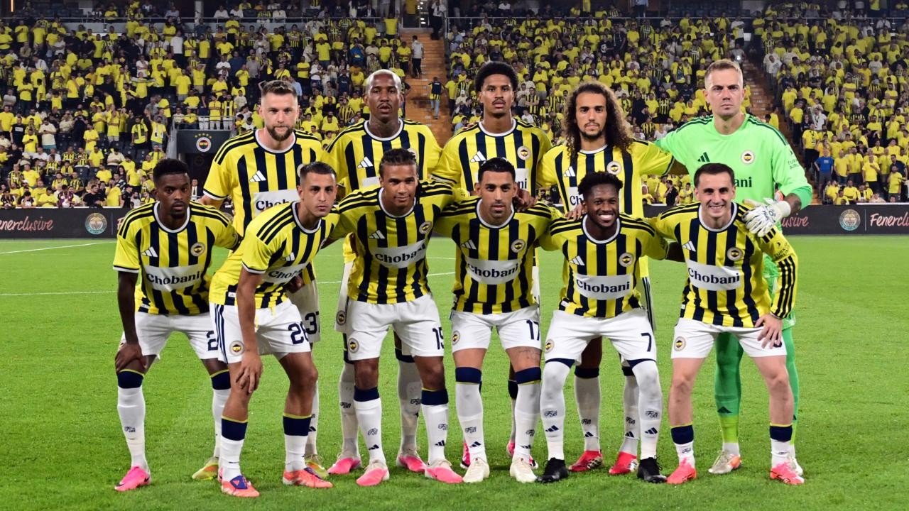 Asperox, Fenerbahçe'nin yeni şort sponsoru oldu