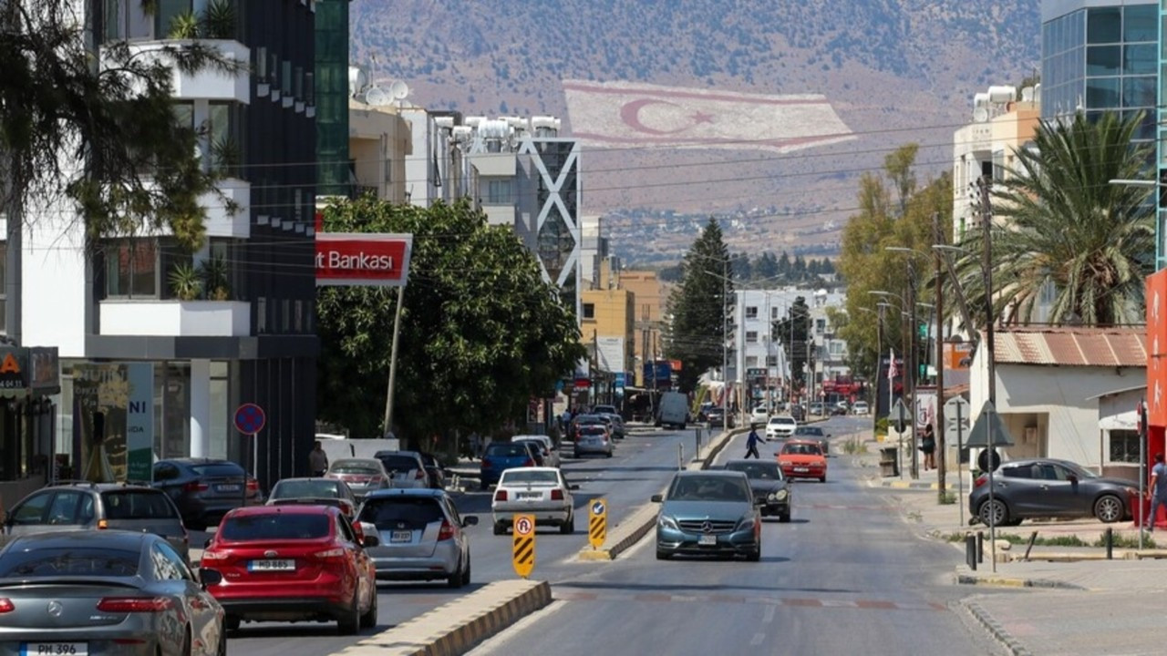 KKTC'de aşırı sıcaklar nedeniyle açık alanda çalışma yasaklandı