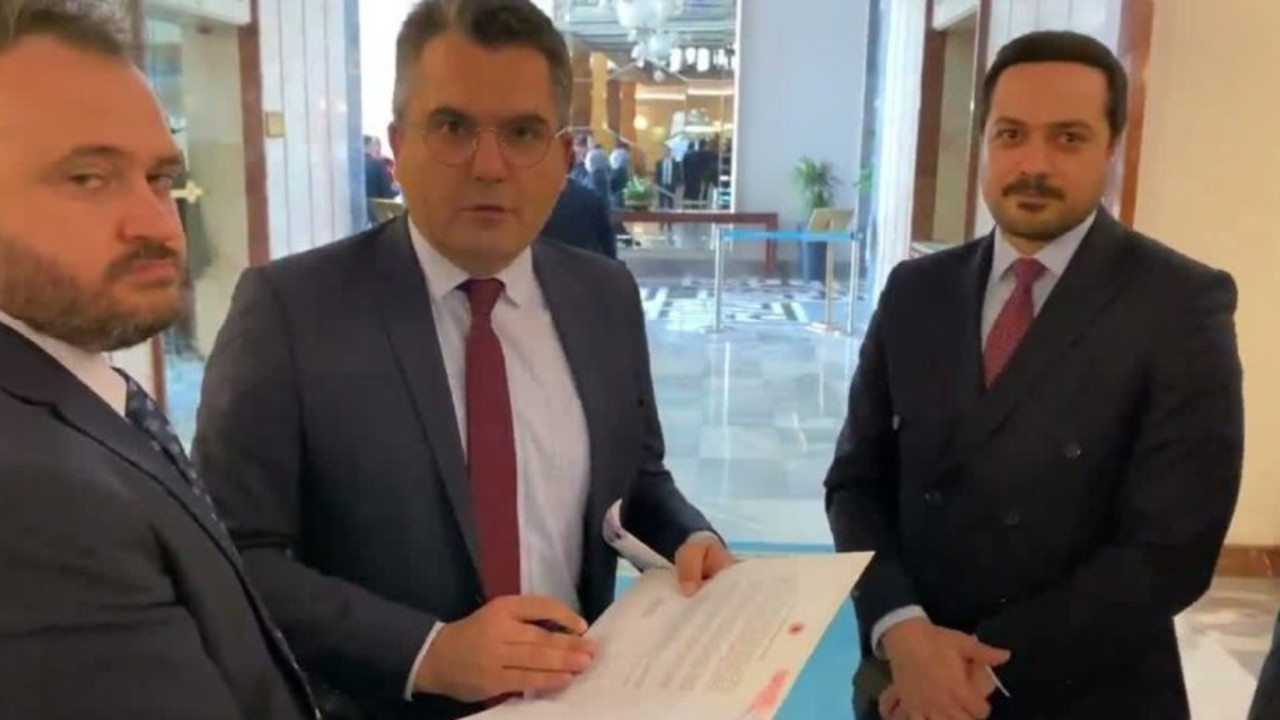 İYİ Parti'den "çerçeve yasa" teklifi için Anayasa Komisyonu başvurusu