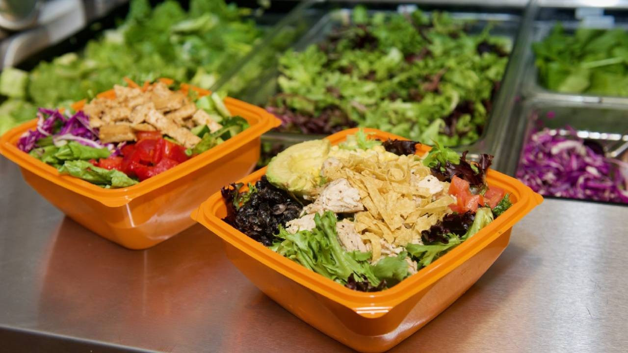 Bir fast food restoran devi daha iflas etti: Hızlı büyümüştü, tüm şubelerini kapatıyor