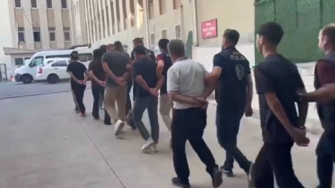 Rojin Kabaiş’in ailesinin de aralarında olduğu ailelere tehdit ve şantaja 2 tutuklama