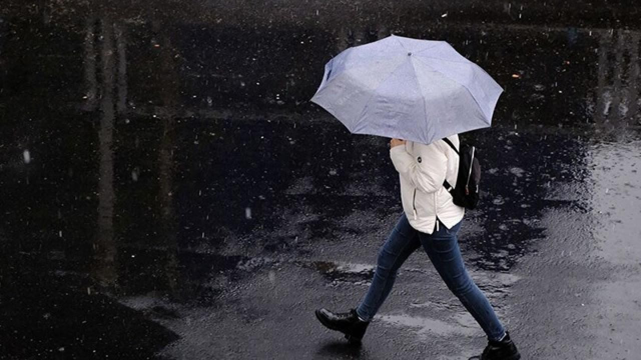 Meteoroloji'den 5 il için sarı kodlu sağanak yağış uyarısı! Yurtta hava nasıl olacak? İşte tahminler