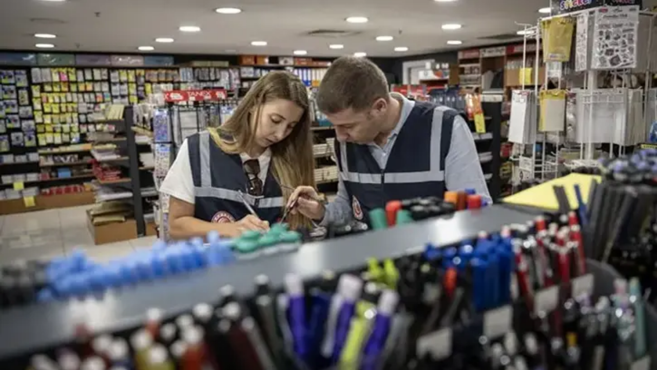 Ticaret Bakanlığı okul sezonu öncesi kırtasiye denetimlerini artırdı