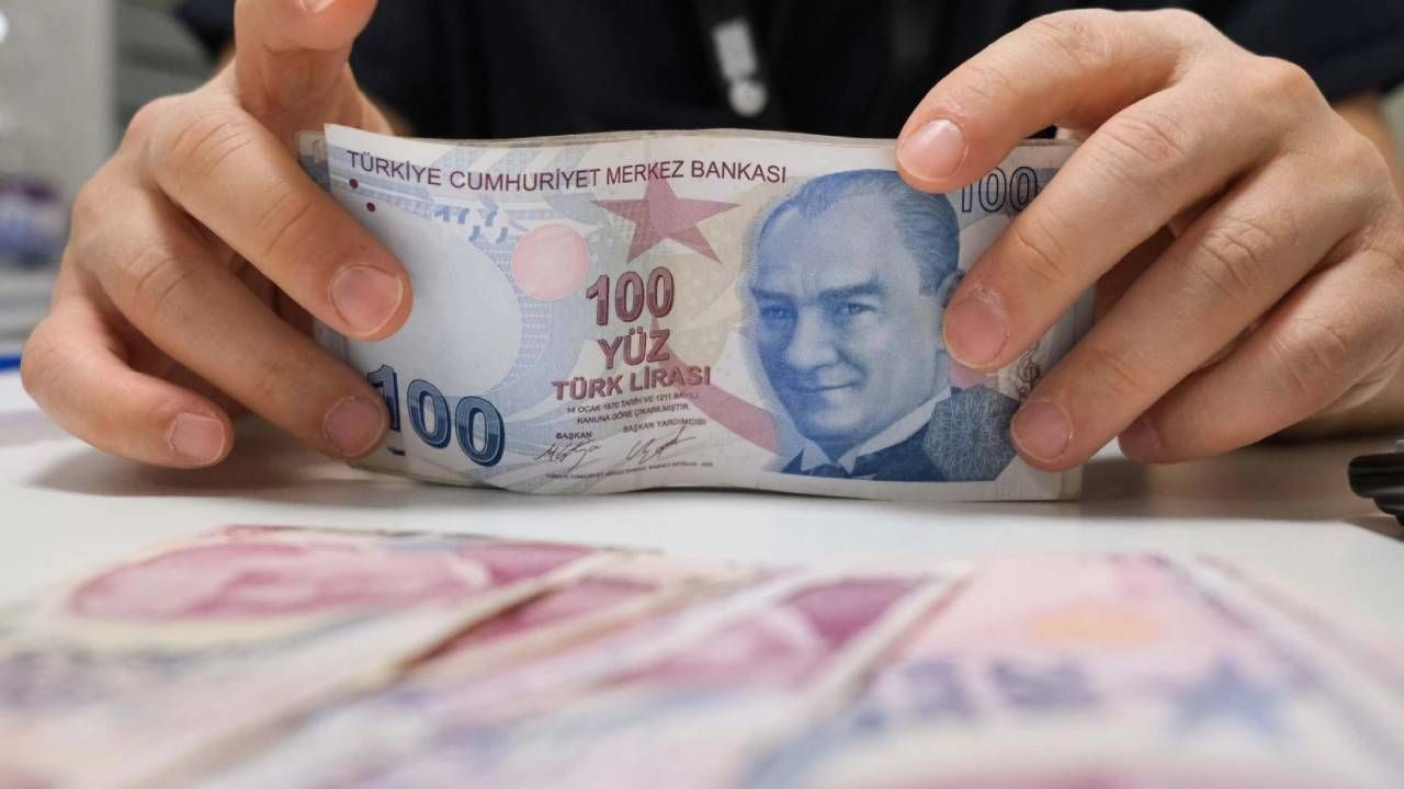 Mevduatta faiz yarışı kızıştı: 1 milyon TL’yi bankaya koyan ne kadar kazanıyor? - Sayfa 7