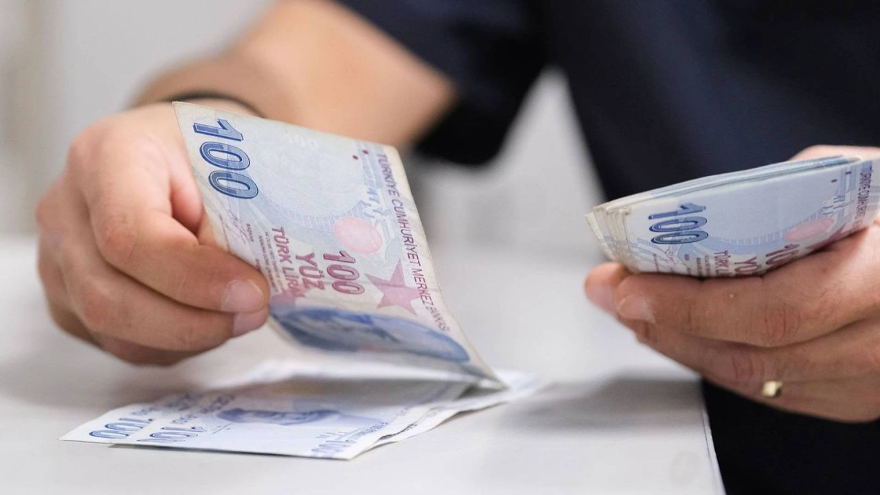 Mevduatta faiz yarışı kızıştı: 1 milyon TL’yi bankaya koyan ne kadar kazanıyor? - Sayfa 10