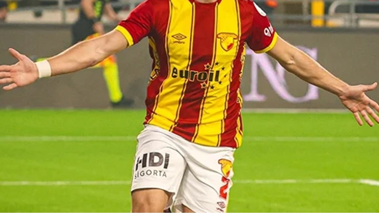 Göztepe maçında beğenileri toplamıştı: Galatasaray, genç futbolcuya kancayı taktı