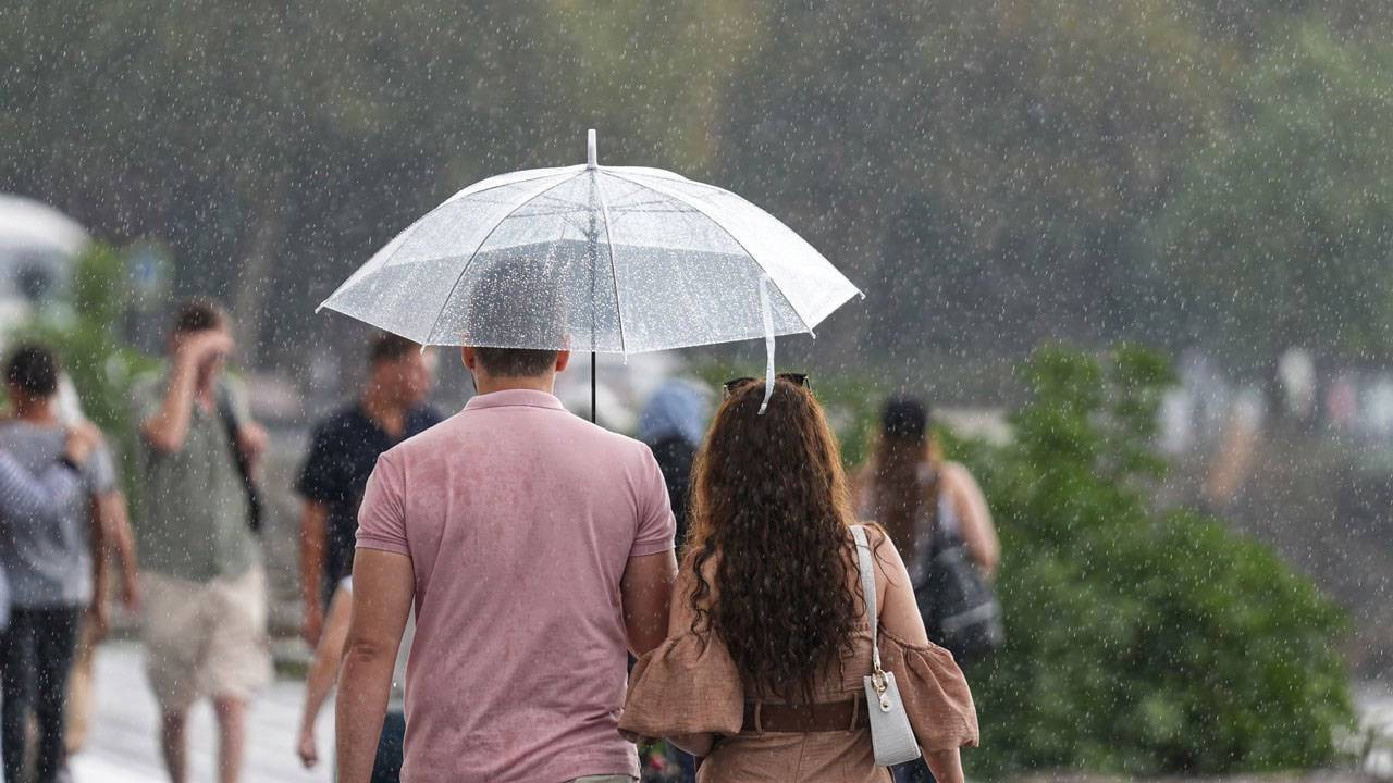 Bugün bu illerde yaşayanlar dikkat! Meteoroloji sağanak için uyardı