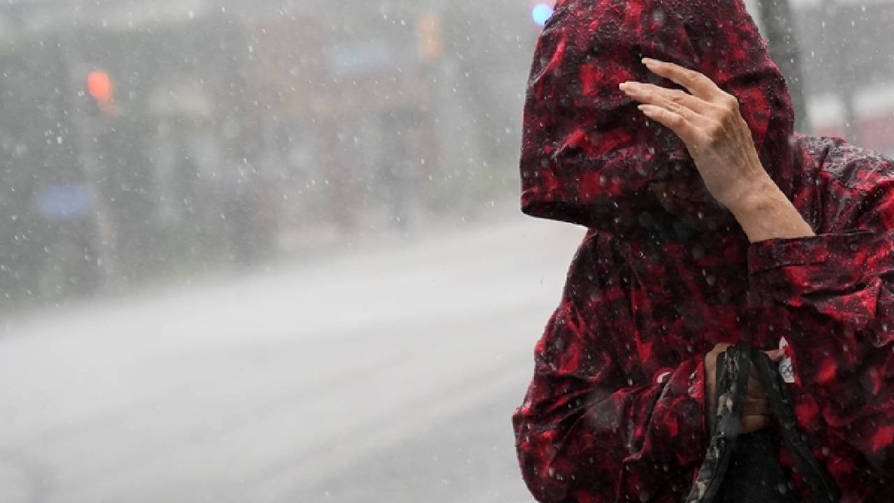 Meteoroloji’den uyarı: Bir yanda hava sıcaklığı 39 dereceyi görecek, diğer yanda sağanak var - Sayfa 3