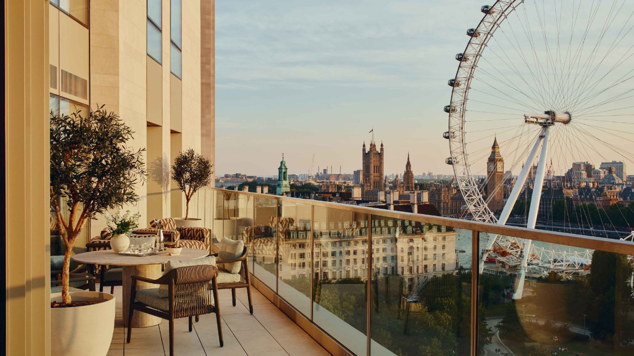 South Bank’ın nehir kıyısı yaşamını tamamlayan modern bir başyapıt: SEVEN