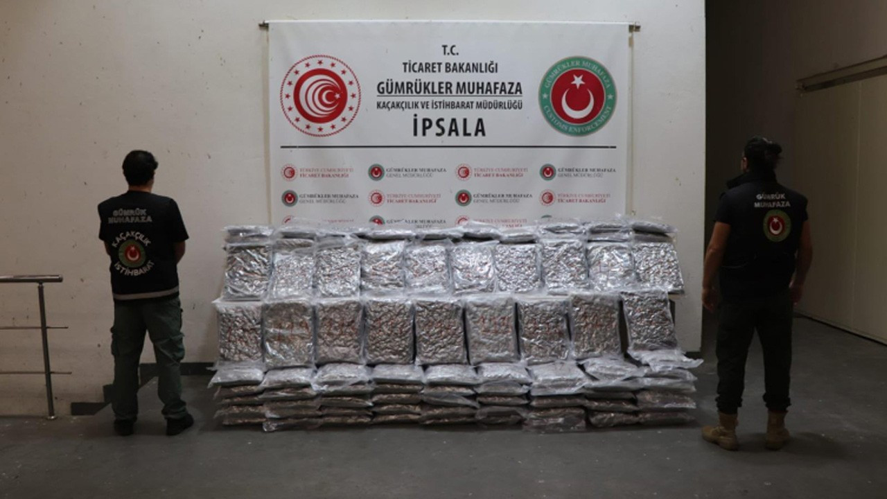 8 ayda 81,9 milyar TL değerinde kaçak eşya yakalandı